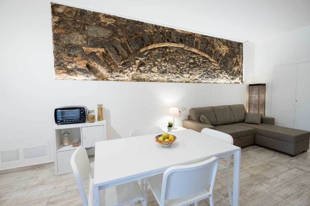 Apollo Home CTA Exteriör bild